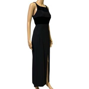 Jazz II Formal Black Velvet Accent Slit Front Sleeveless Maxi Gown Dress Size 10